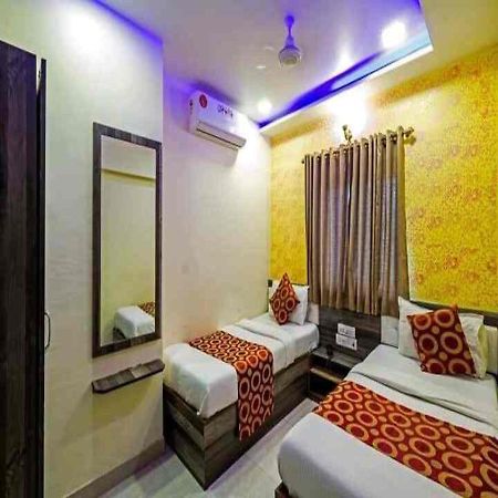 Hotel New Sarah Inn, Andheri West Mumbai Ngoại thất bức ảnh